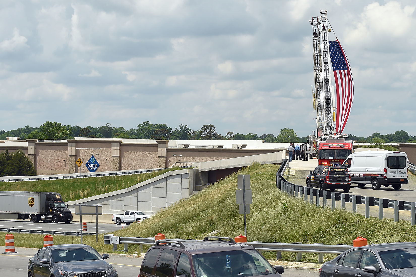 Processional for Mooresville Police Officer Jordan Sheldon